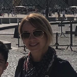 Meet your Posher, Pauline